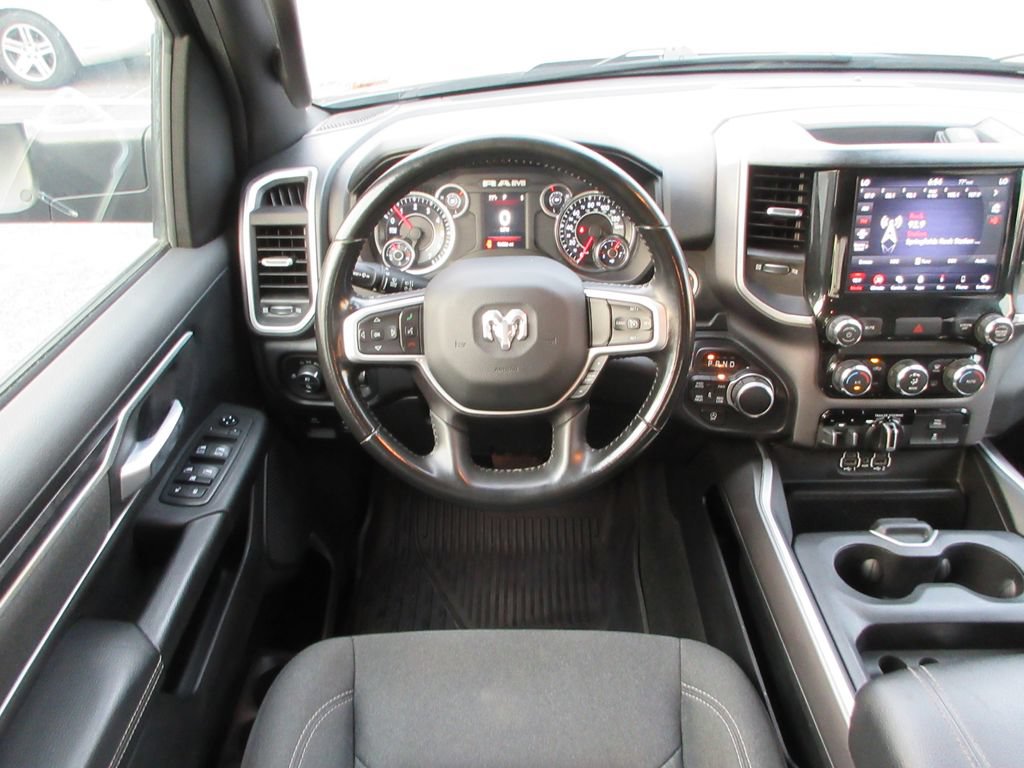 Used 2021 RAM 1500 Big Horn AWD/4WD image 18