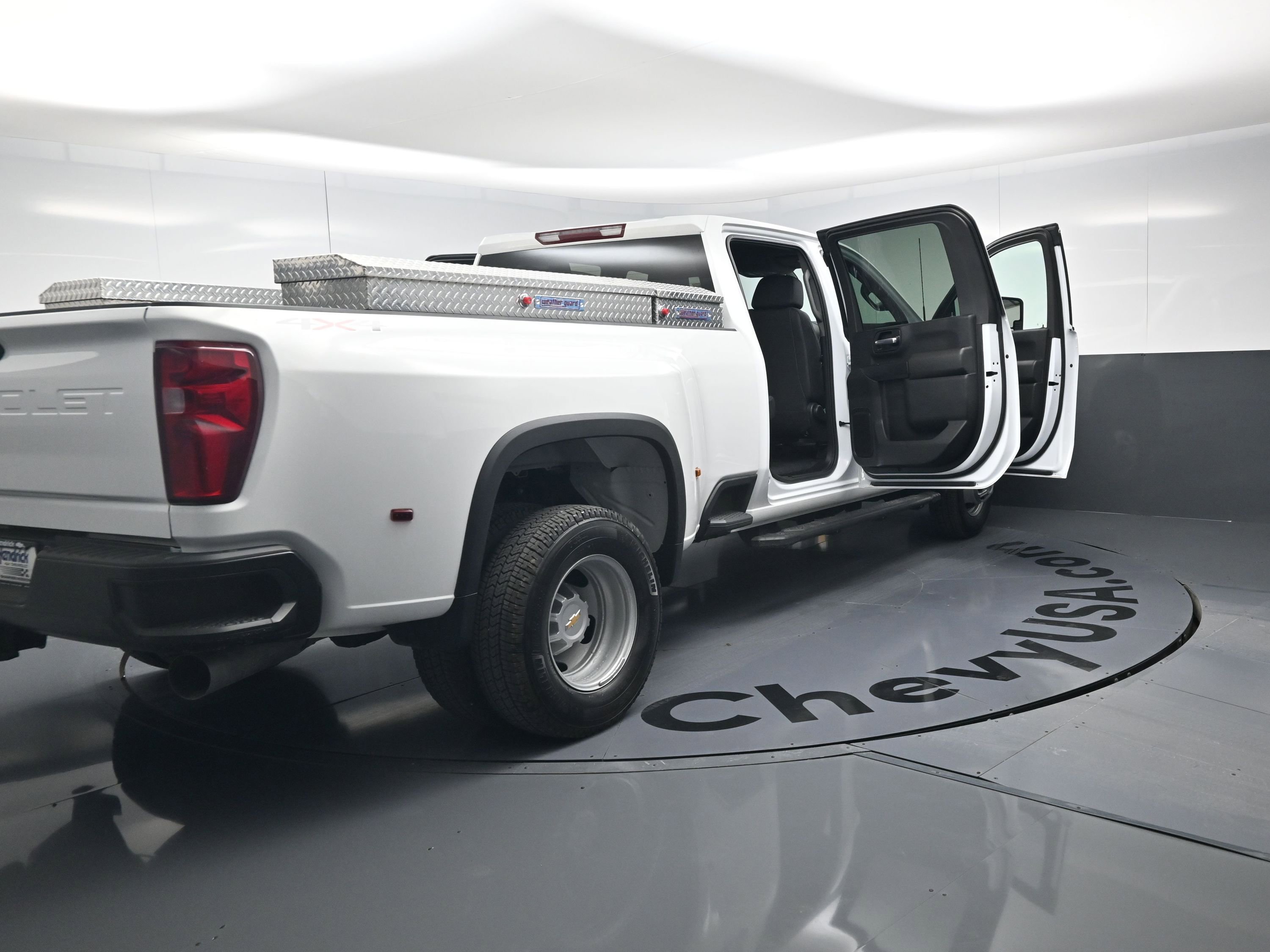 Certified 2024 Chevrolet Silverado 3500 W/T w/ WT Convenience Package image 25