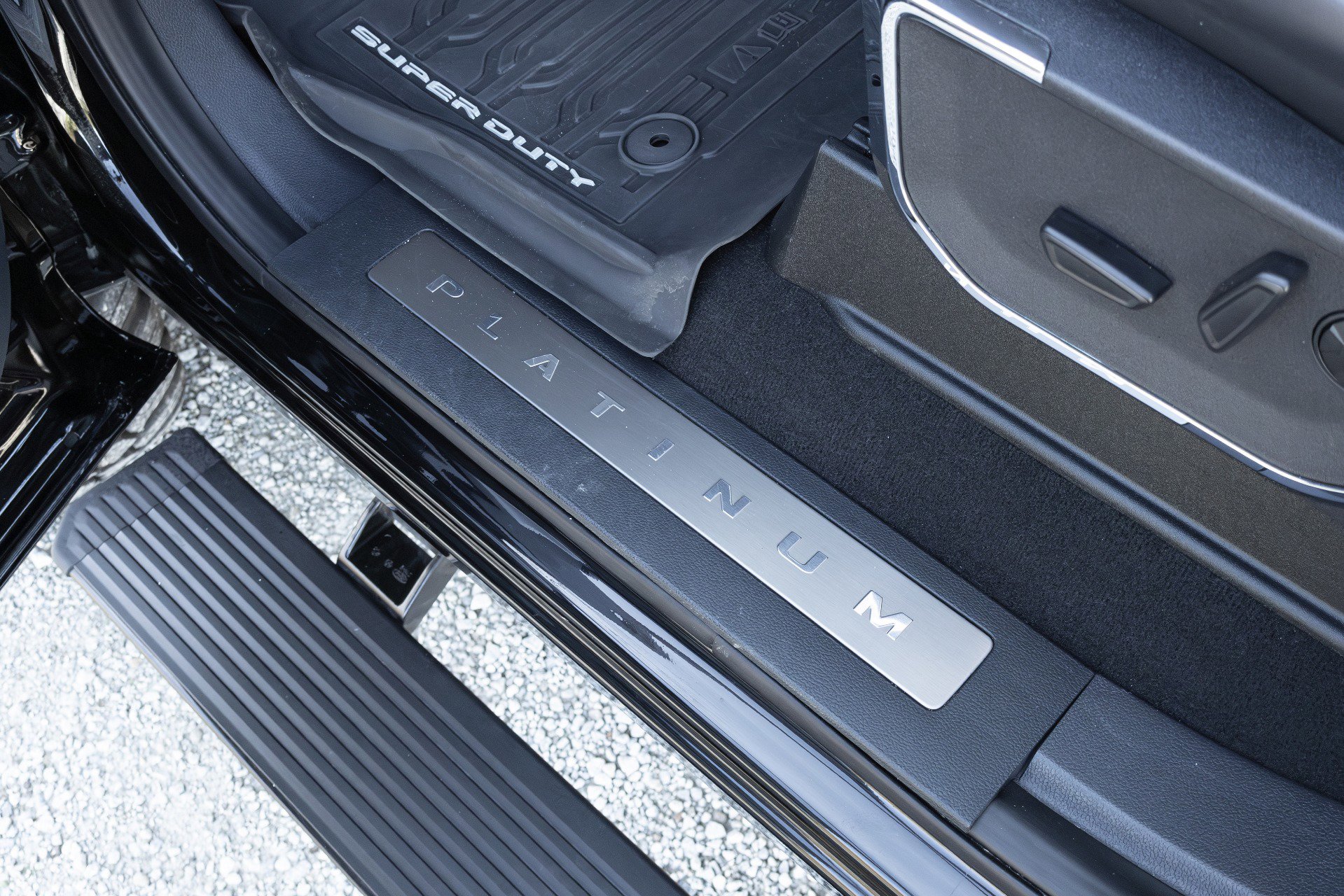 Used 2024 Ford F450 Platinum AWD/4WD image 53