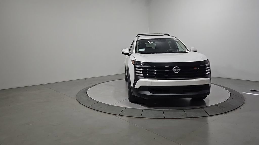 New 2025 Nissan Kicks SR image 8