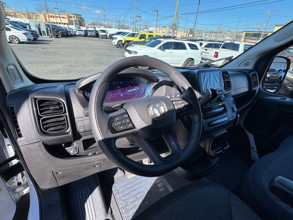 Used 2025 RAM ProMaster 3500 w/ Crew Van Package image 16