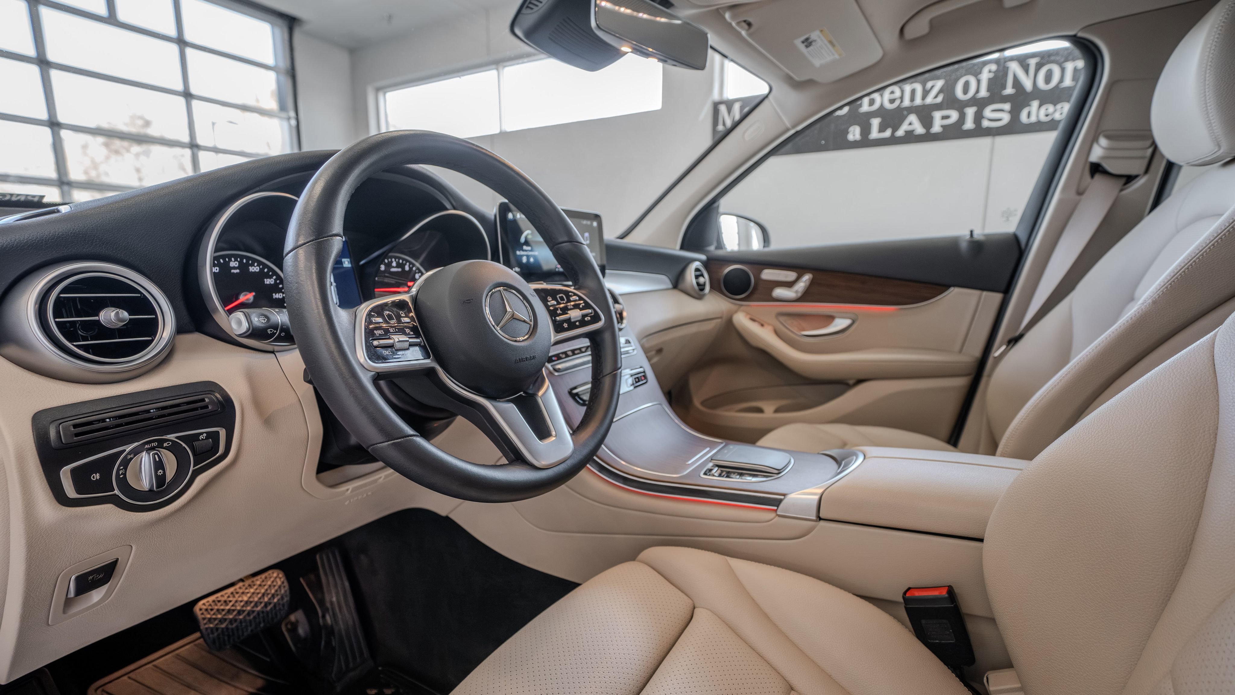 Certified 2022 Mercedes-Benz GLC 300 4MATIC image 6