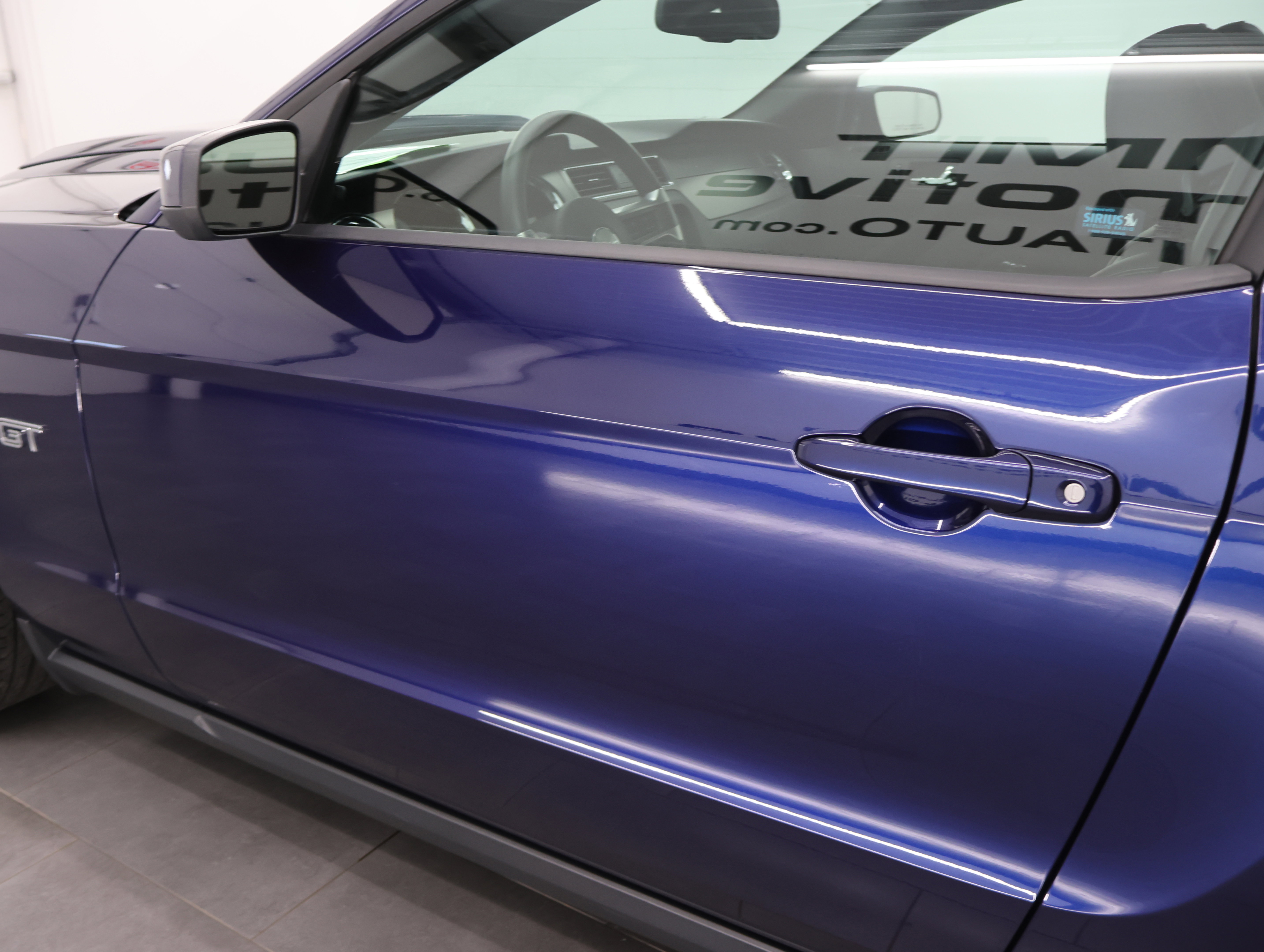 Used 2010 Ford Mustang GT Premium RWD image 31