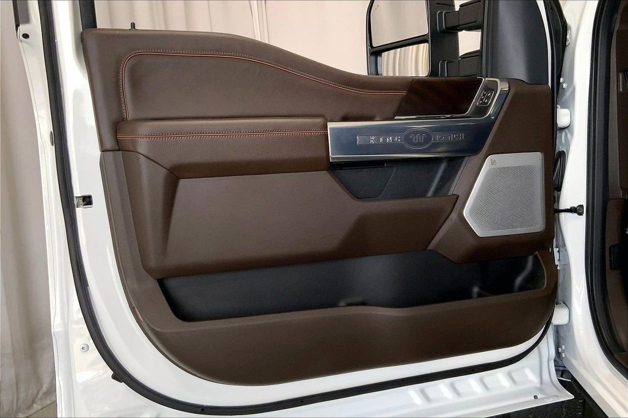Certified 2025 Ford F350 King Ranch image 25