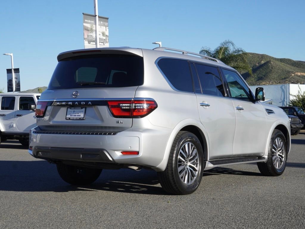 Used 2024 Nissan Armada SL w/ Captain's Chairs Package image 7