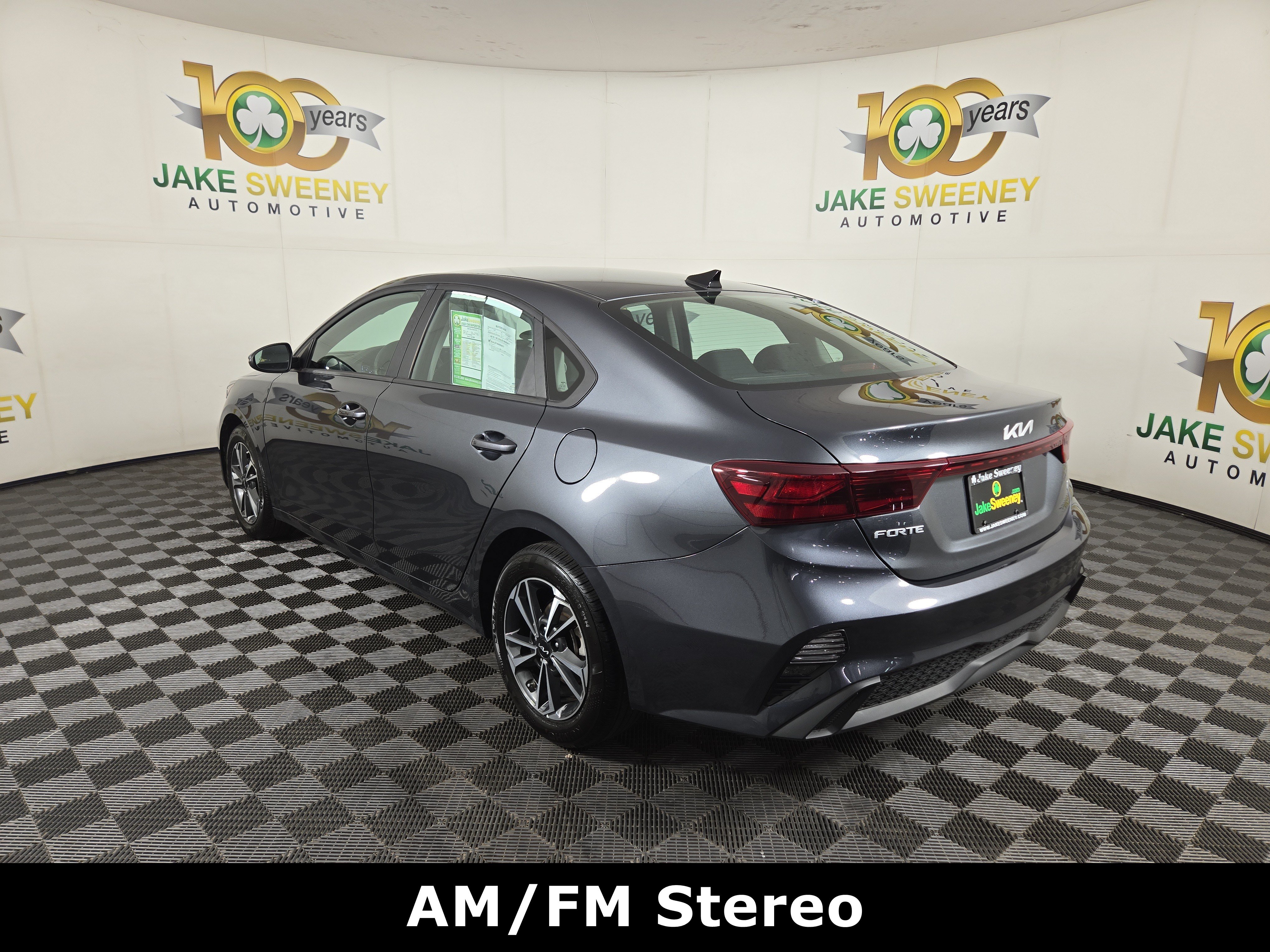 Used 2024 Kia Forte LXS w/ LXS Technology Package FWD image 6