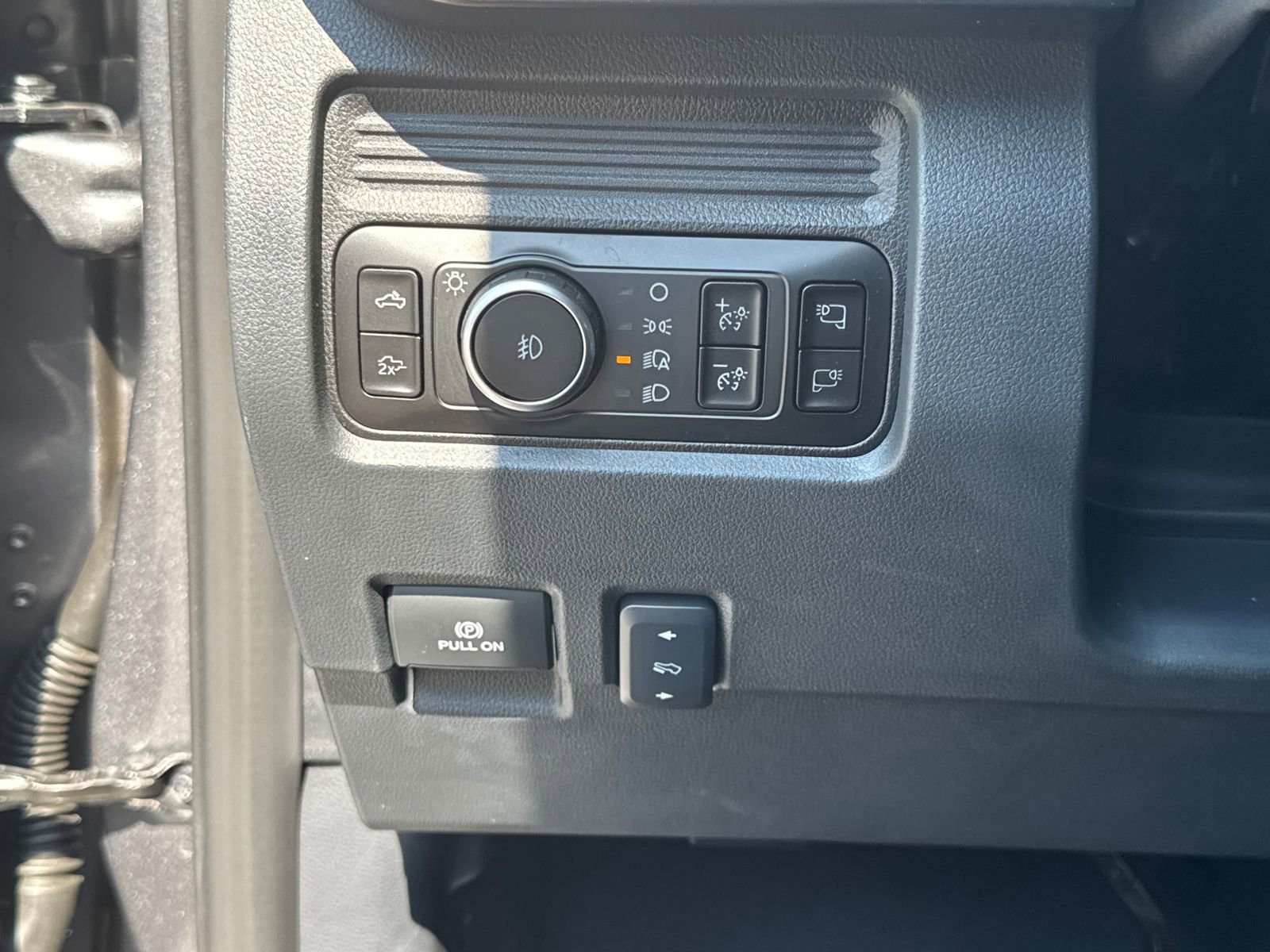 New 2025 Ford F250 Lariat w/ Lariat Ultimate Package image 31