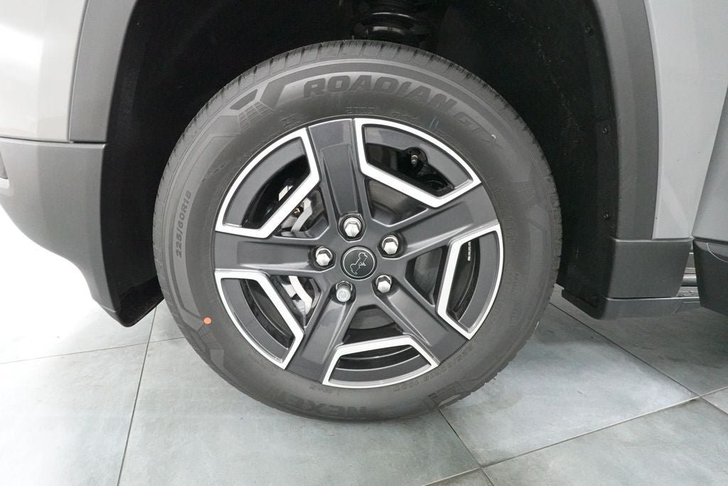 New 2026 Jeep Cherokee Laredo AWD/4WD image 33