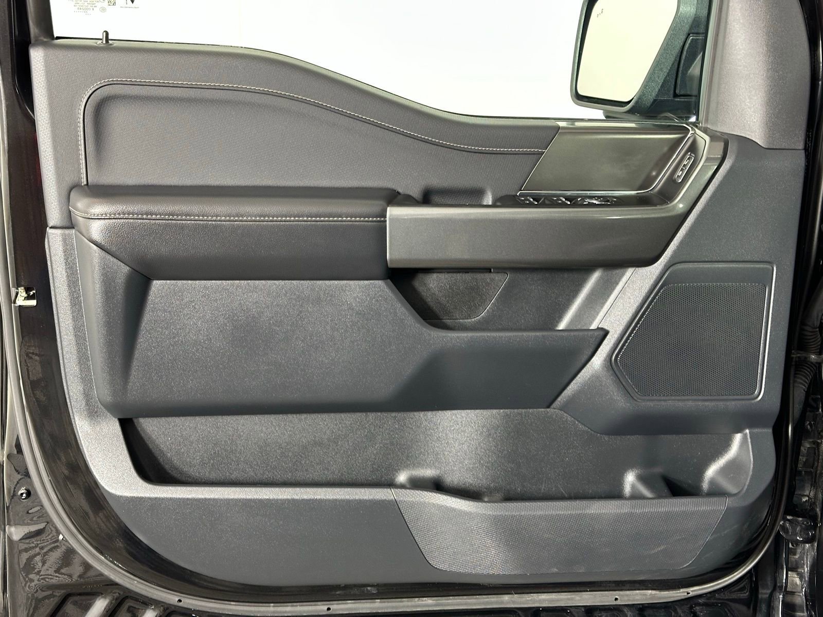 Used 2023 Ford F150 XLT w/ Equipment Group 302A High image 40