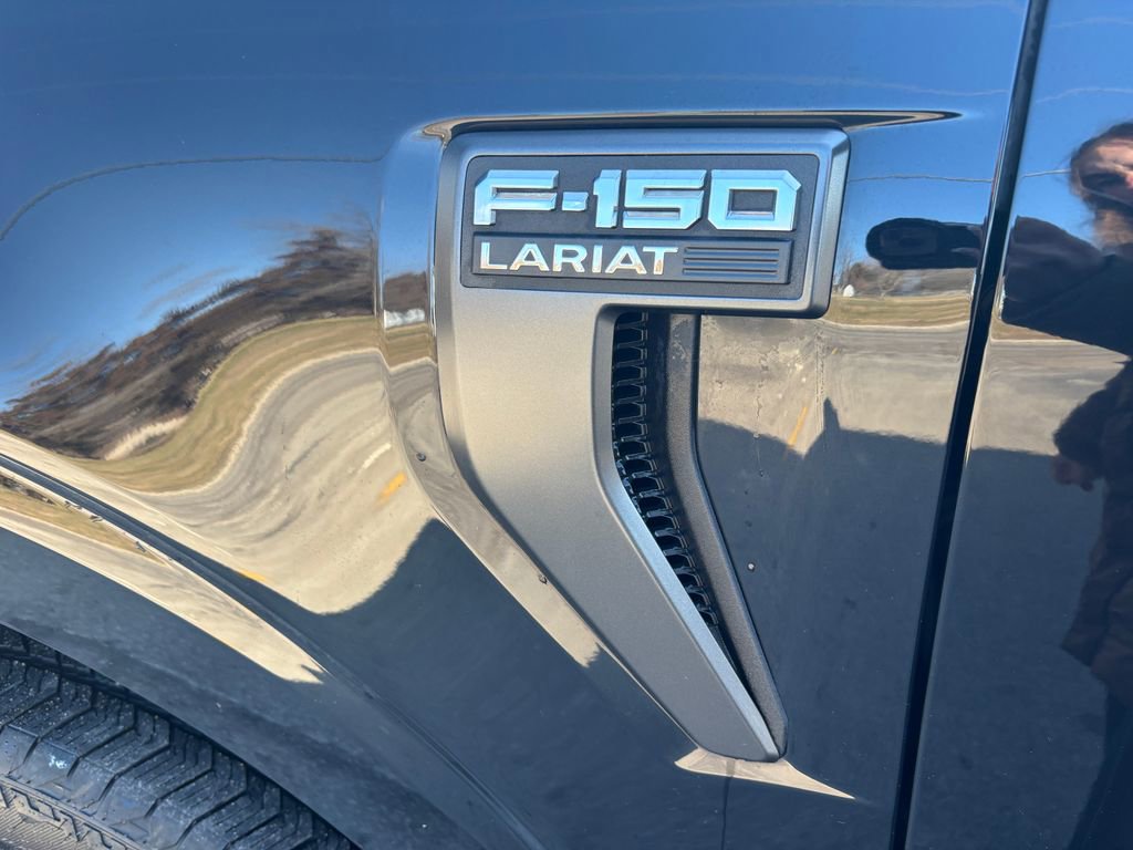 Used 2023 Ford F150 Lariat w/ Equipment Group 502A High AWD/4WD image 19
