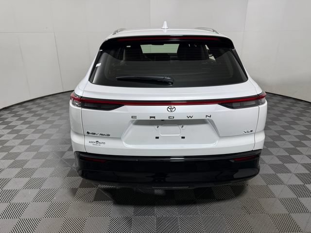 New 2026 Toyota Crown Signia AWD/4WD image 6