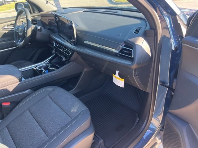 New 2026 Chevrolet Traverse LT w/ Sun and Wheel Package image 37