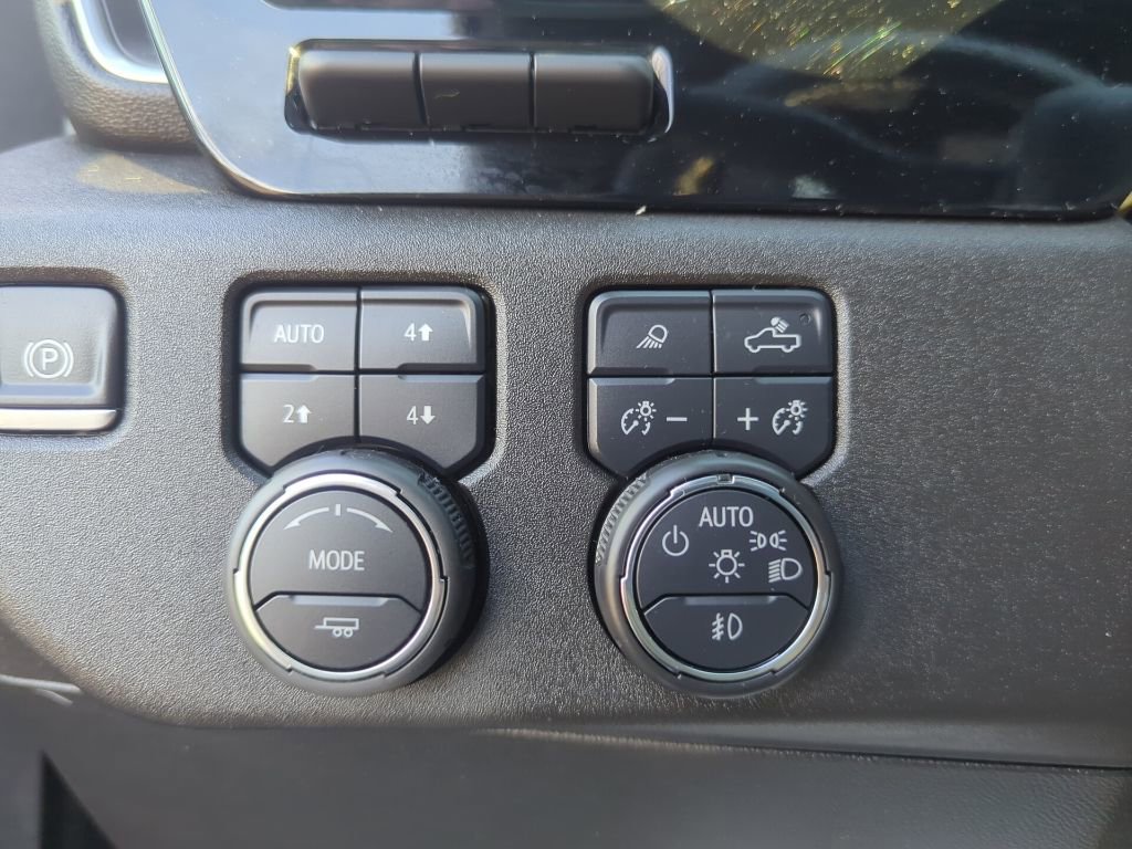 Certified 2025 Chevrolet Silverado 1500 High Country w/ High Country Premium Package image 32