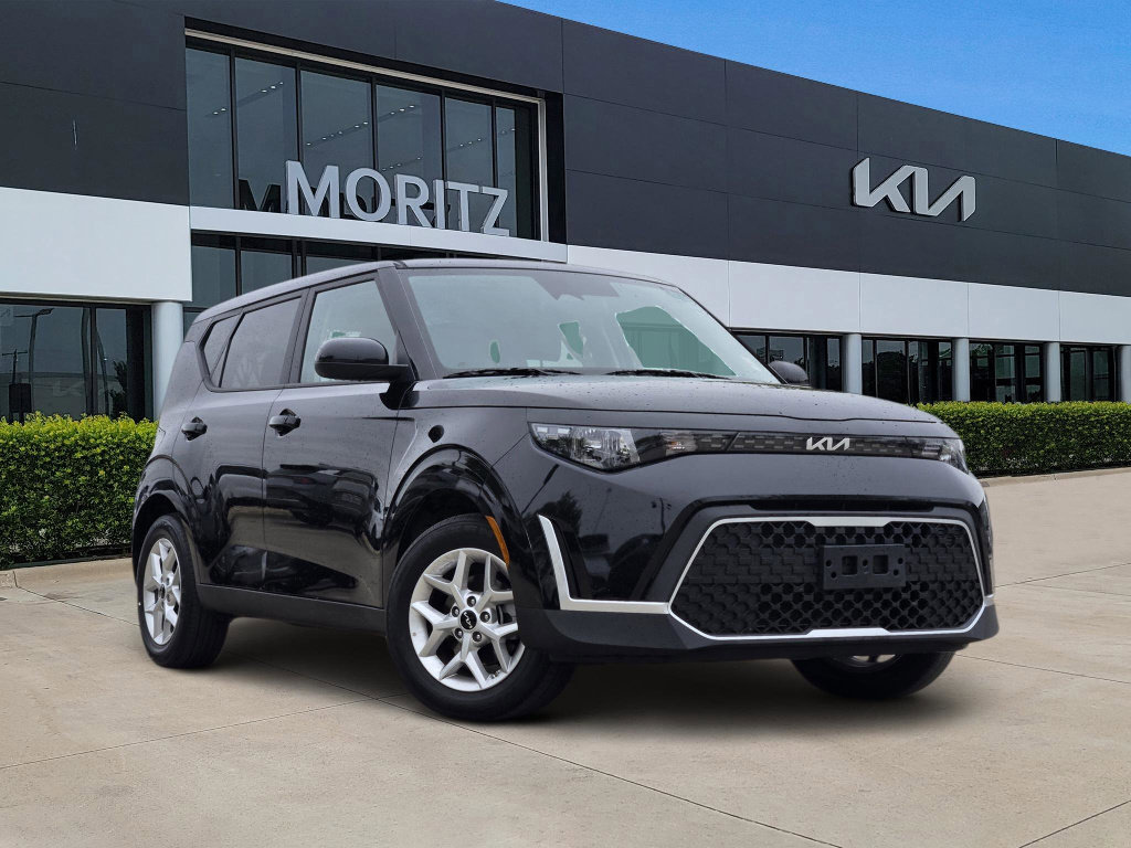 Certified 2025 Kia Soul LX w/ LX Technology Package