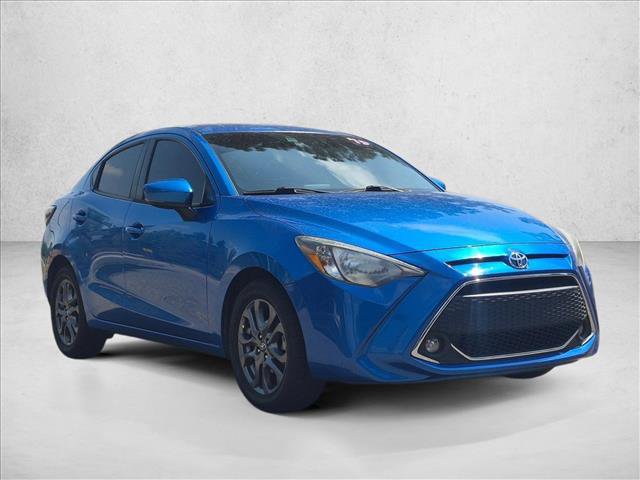 Used 2019 Toyota Yaris LE FWD image 3
