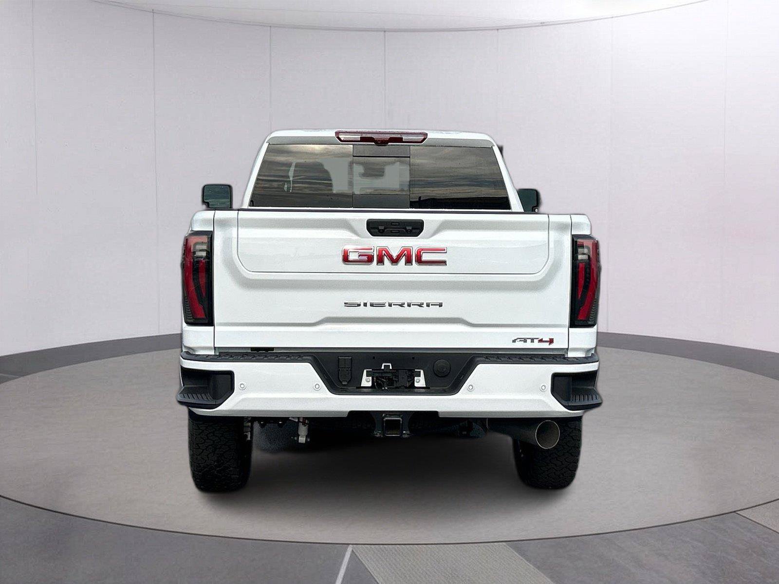 New 2026 GMC Sierra 2500 AT4 w/ AT4 Premium Plus Package AWD/4WD image 4