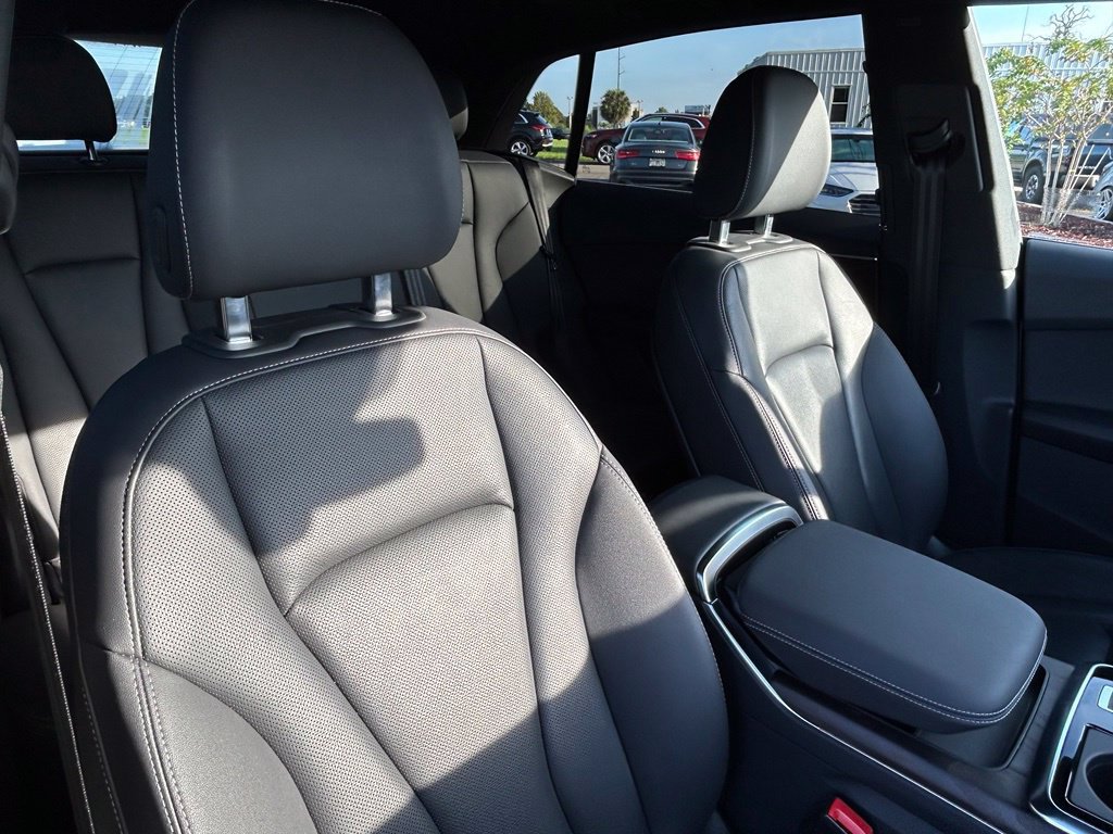 Used 2021 Audi Q8 Premium Plus AWD/4WD image 44