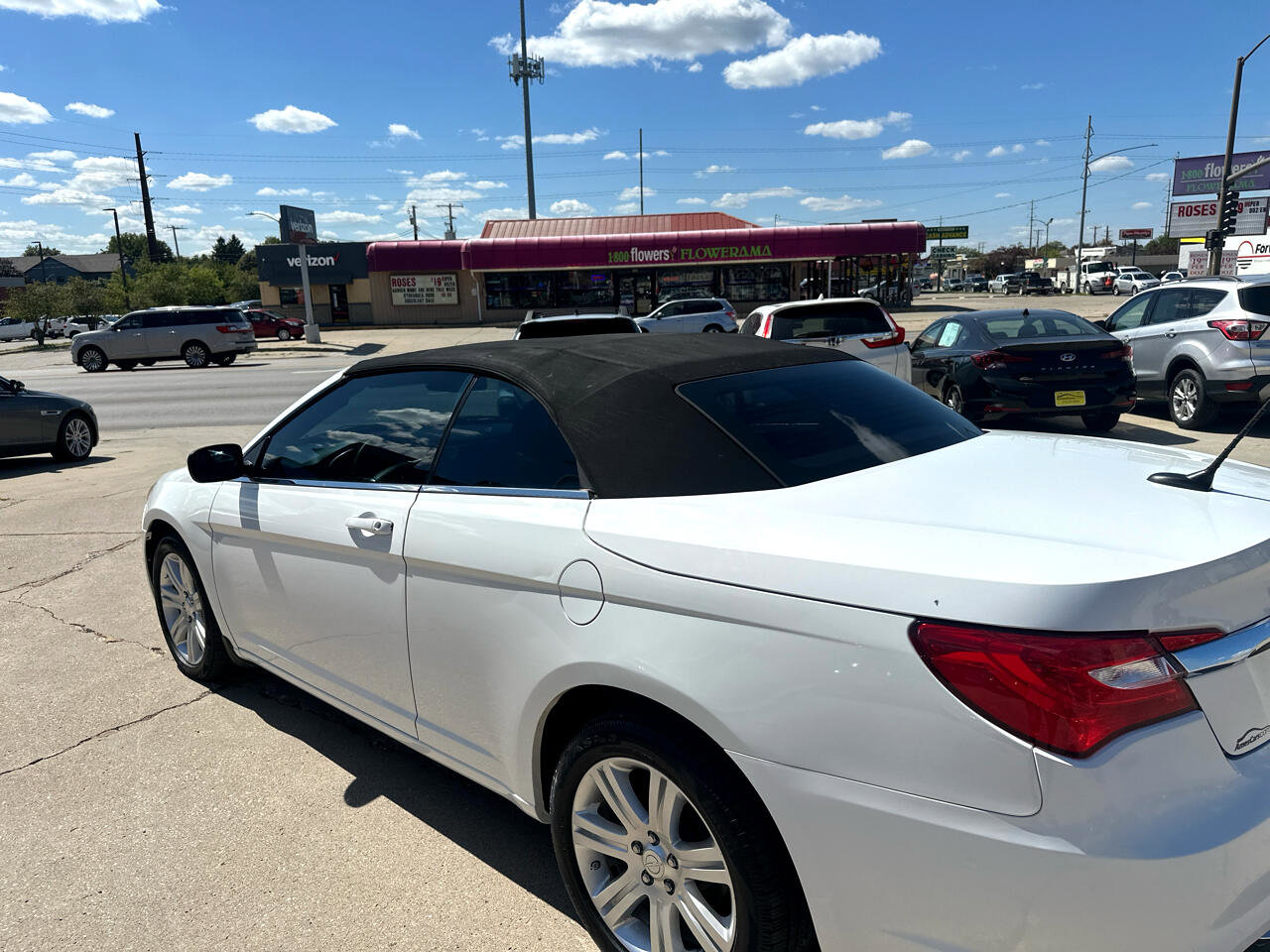 Used 2014 Chrysler 200 Touring image 23