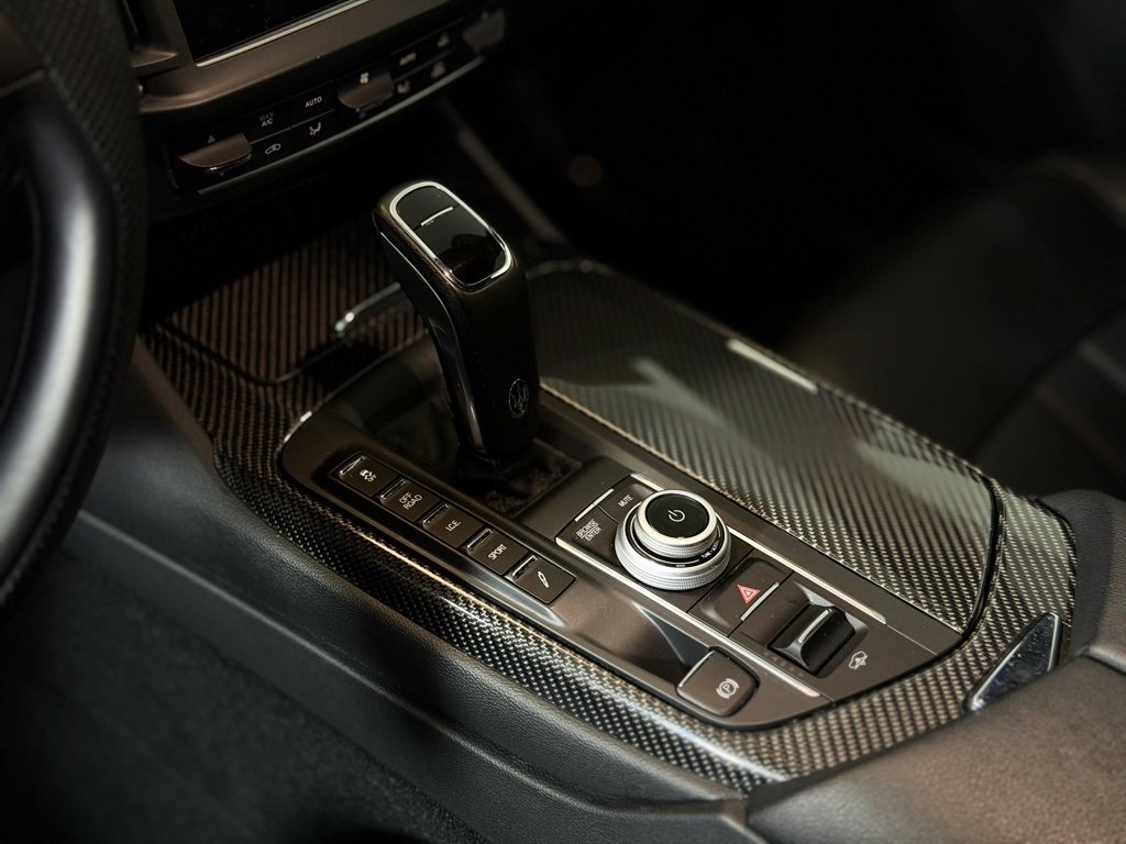 Used 2023 Maserati Levante Modena image 22