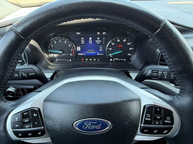 Used 2023 Ford Explorer XLT w/ Equipment Group 202A image 20