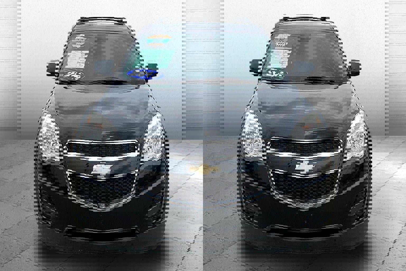 Used 2015 Chevrolet Equinox LT w/ Driver Convenience Package image 2