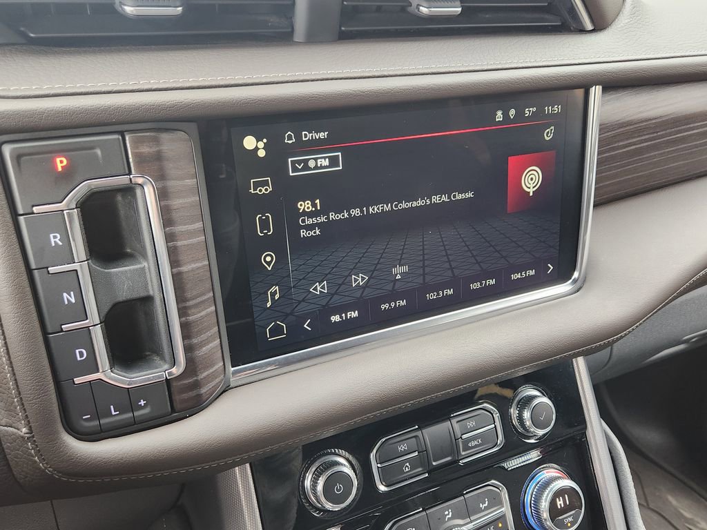 Used 2022 GMC Yukon XL Denali image 16