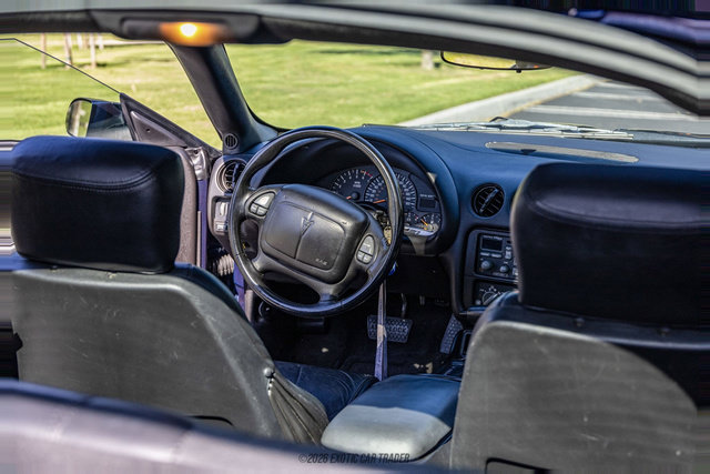 Used 2002 Pontiac Firebird Trans Am RWD image 33