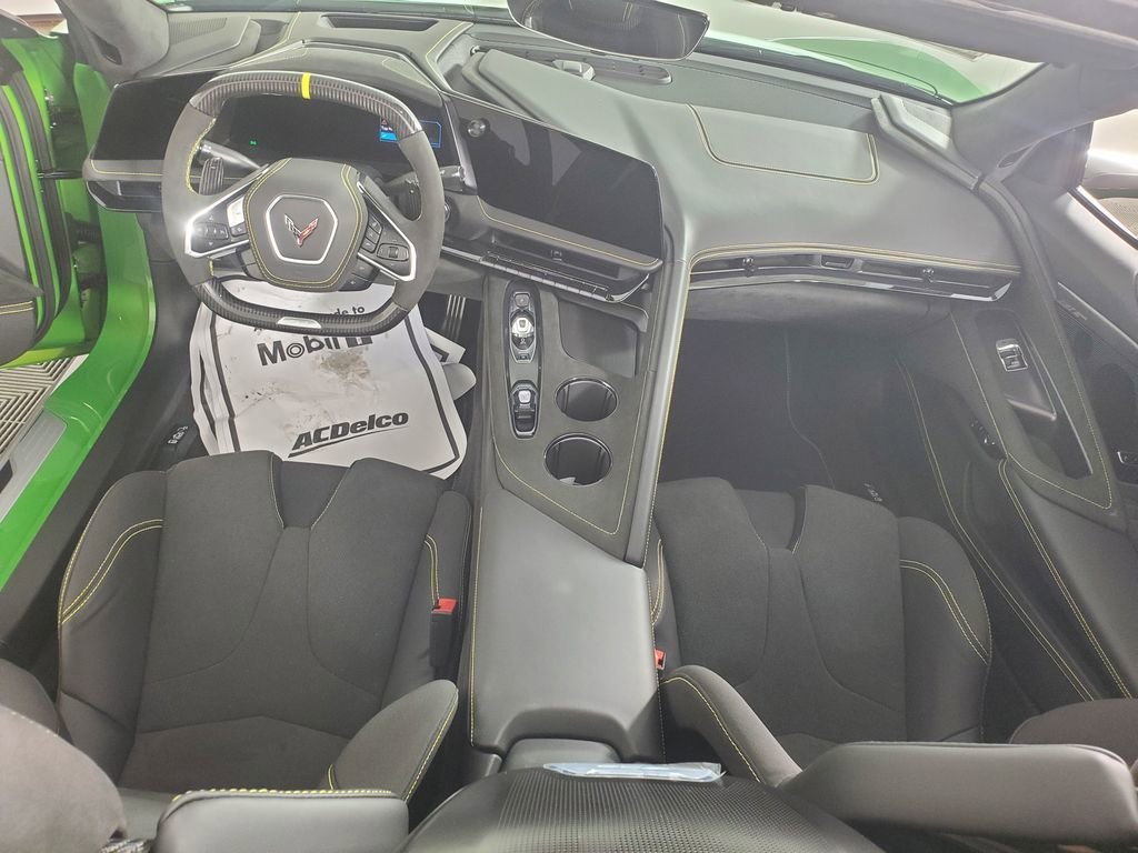 New 2026 Chevrolet Corvette Z06 w/ Stealth Interior Trim Package RWD image 16