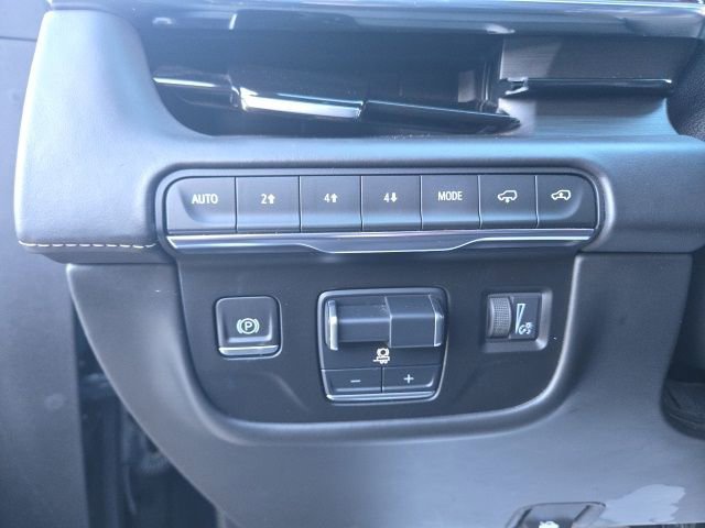 Used 2022 Cadillac Escalade ESV Sport Platinum w/ Heavy-Duty Trailer Package image 12