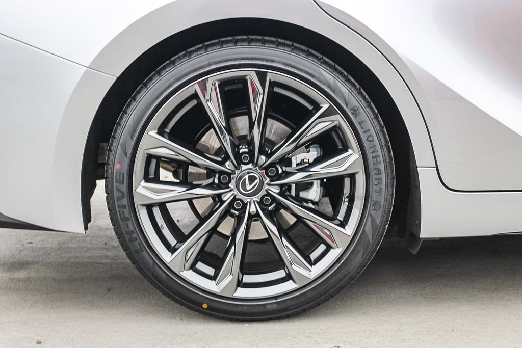 Used 2024 Lexus IS 350 F Sport RWD image 12