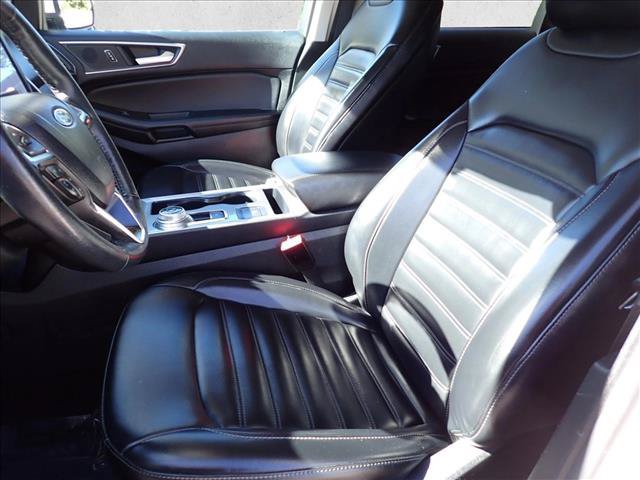 Used 2024 Ford Edge SEL AWD/4WD image 12