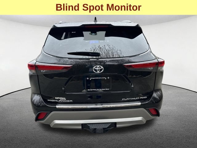 Certified 2025 Toyota Highlander Platinum AWD/4WD image 10