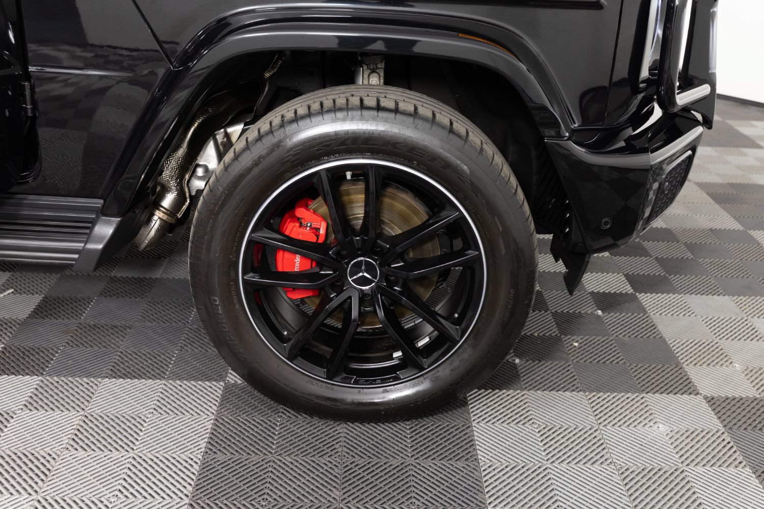 Used 2025 Mercedes-Benz G 550 w/ Exclusive Interior Package image 42