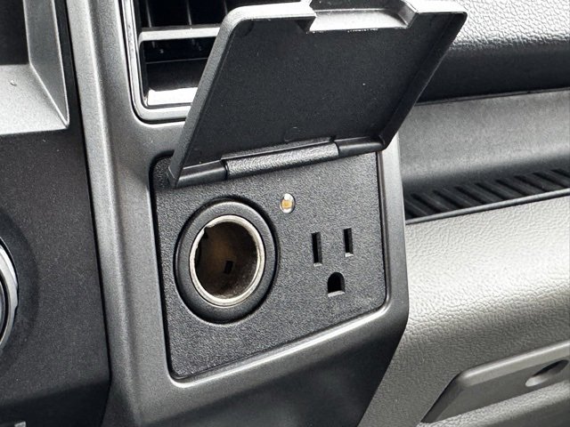 Used 2018 Ford F150 XLT w/ Equipment Group 302A Luxury image 17