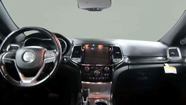 Used 2020 Jeep Grand Cherokee Altitude image 14