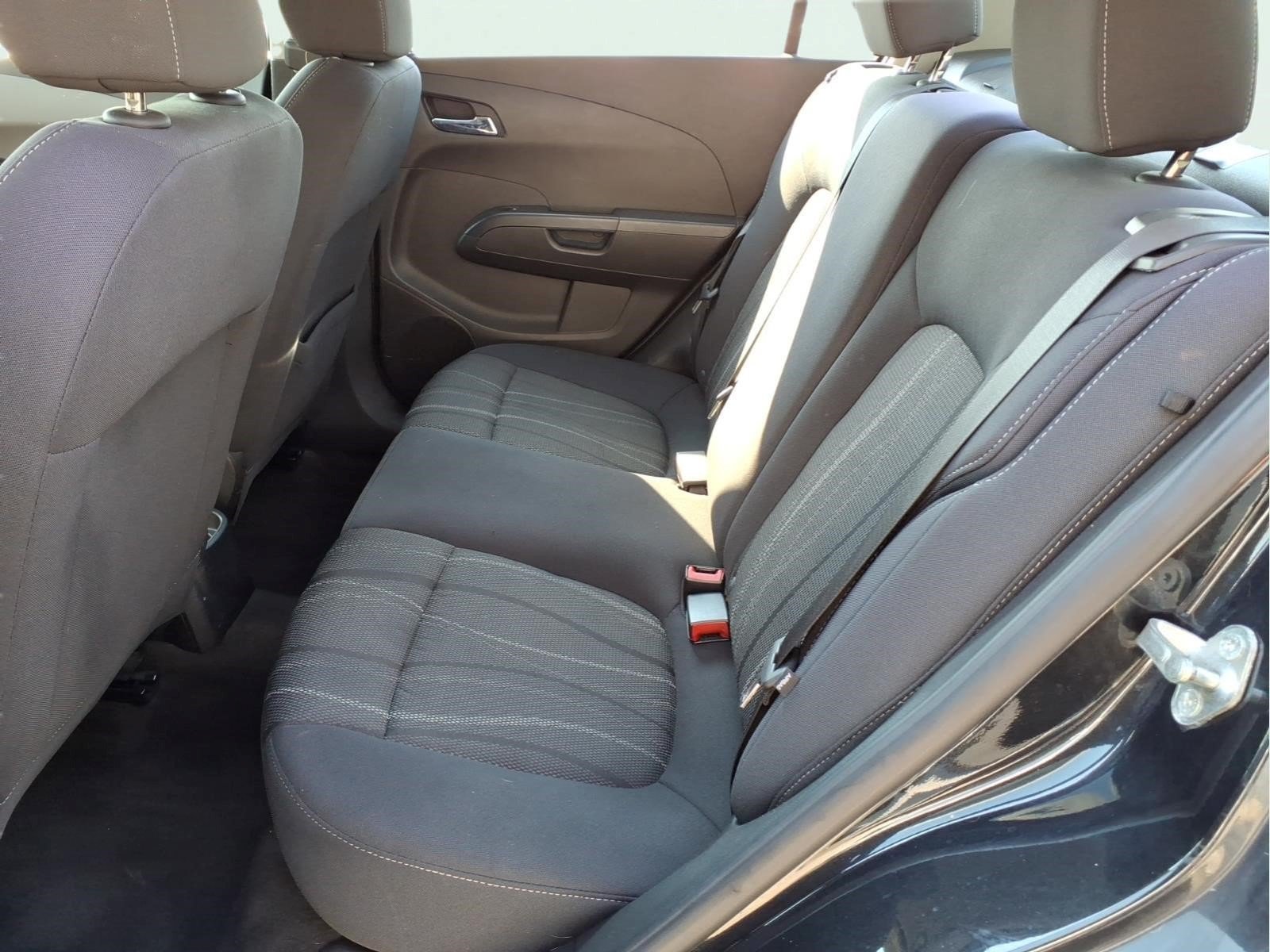 Used 2014 Chevrolet Sonic LT FWD image 9