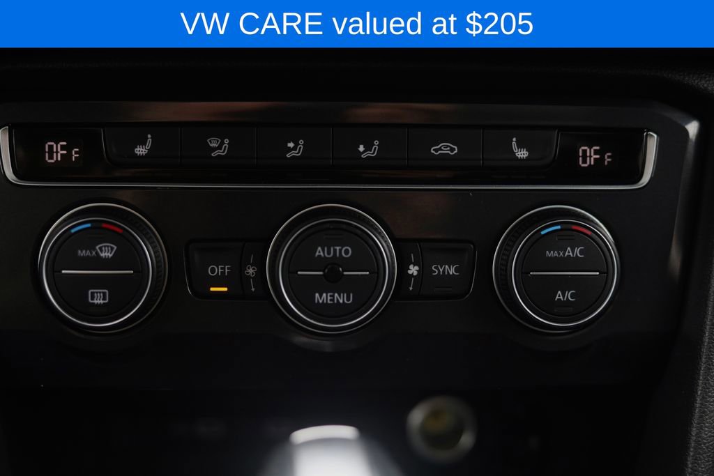 Used 2021 Volkswagen Tiguan SE w/ Panoramic Sunroof Package image 8