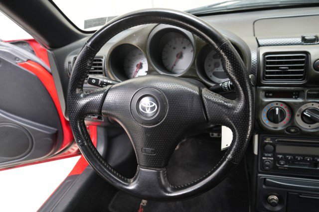 Used 2001 Toyota MR2 image 63