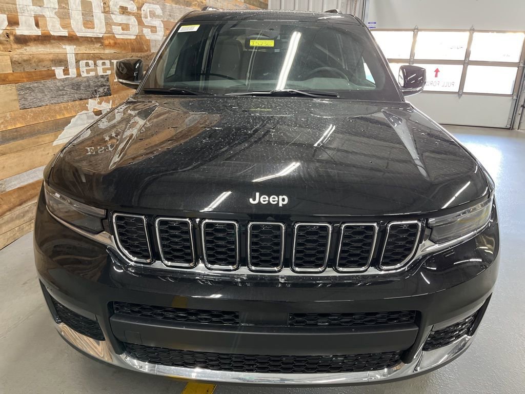 New 2025 Jeep Grand Cherokee L Limited image 8