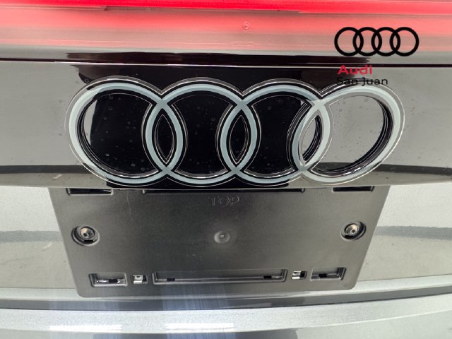 New 2027 Audi Q8 Premium Plus AWD/4WD image 12