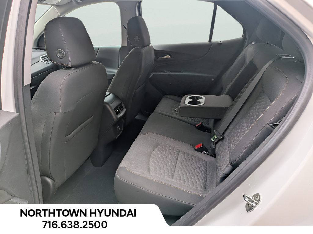 Used 2021 Chevrolet Equinox LT FWD image 30
