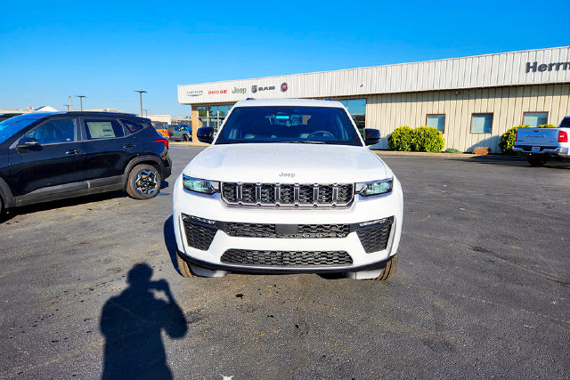New 2027 Jeep Grand Cherokee L Limited AWD/4WD image 2