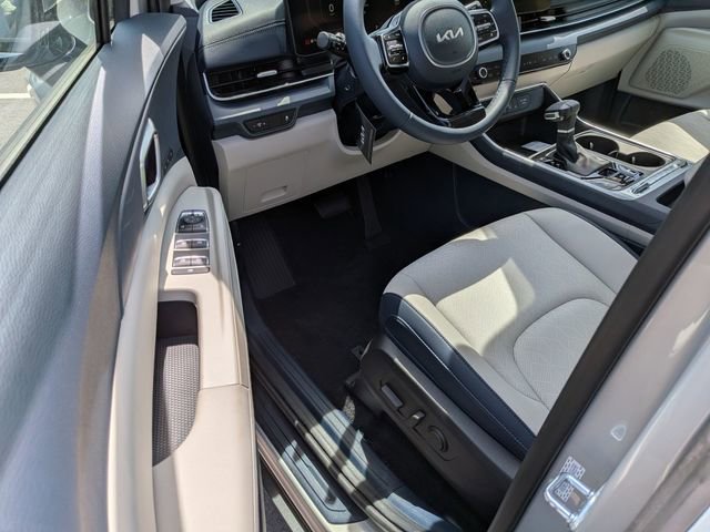 New 2026 Kia Carnival SX FWD image 12