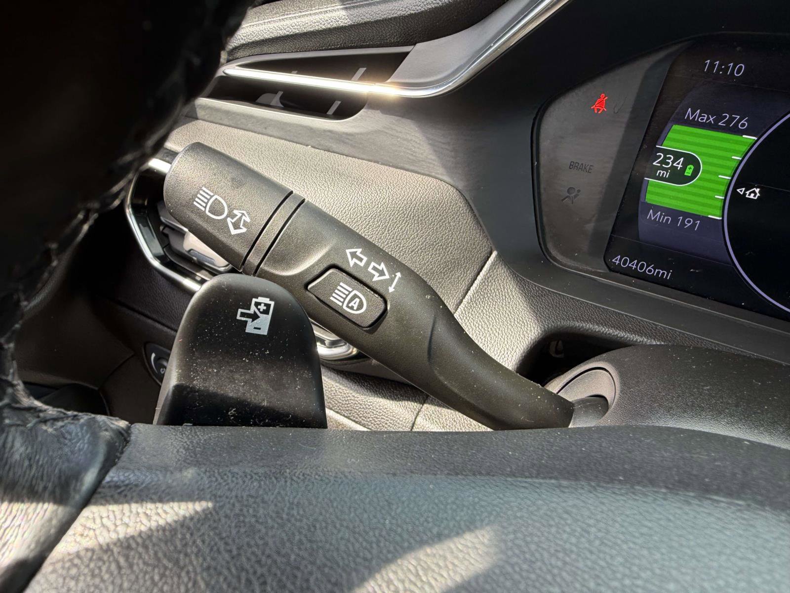 Certified 2022 Chevrolet Bolt EUV LT w/ Convenience Package image 24