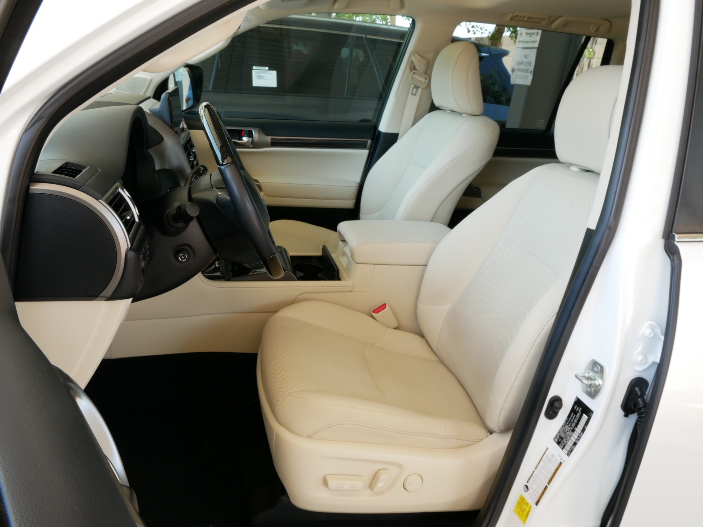 Used 2023 Lexus GX 460 Premium w/ Premium Plus Package AWD/4WD image 2