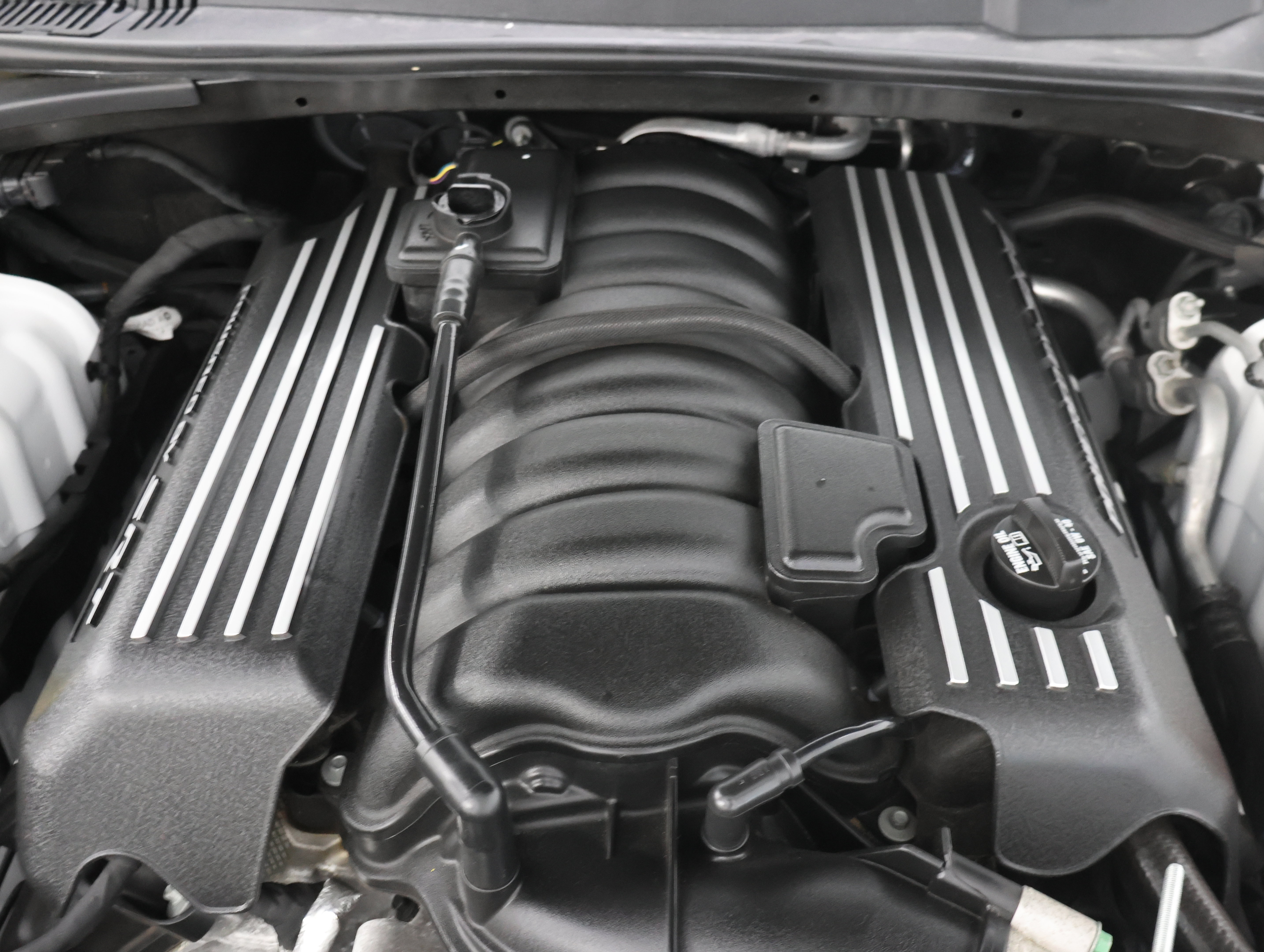 Used 2016 Dodge Challenger R/T Scat Pack RWD image 19