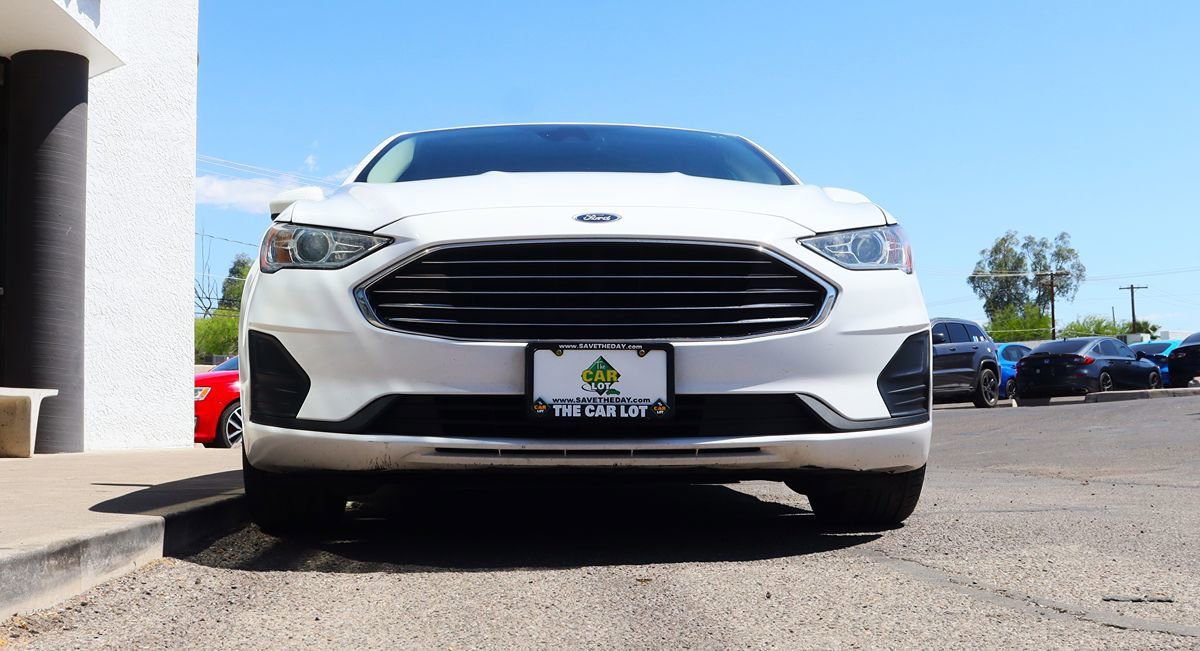 Used 2020 Ford Fusion SE image 17