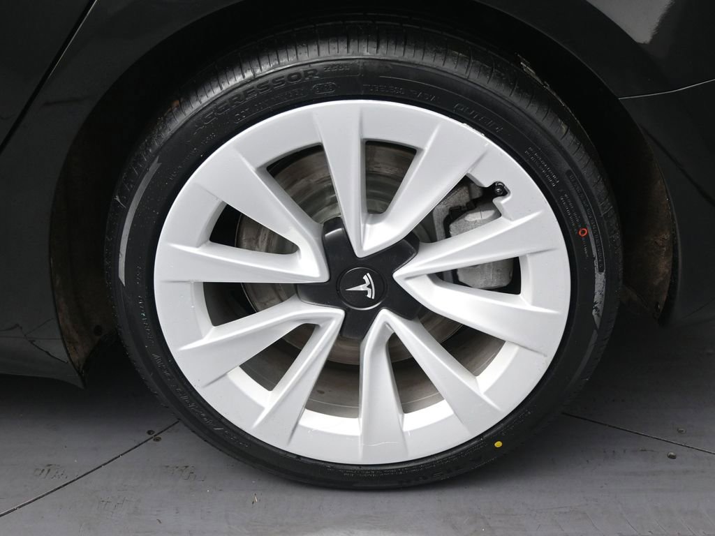 Used 2023 Tesla Model 3 Standard Range RWD image 35