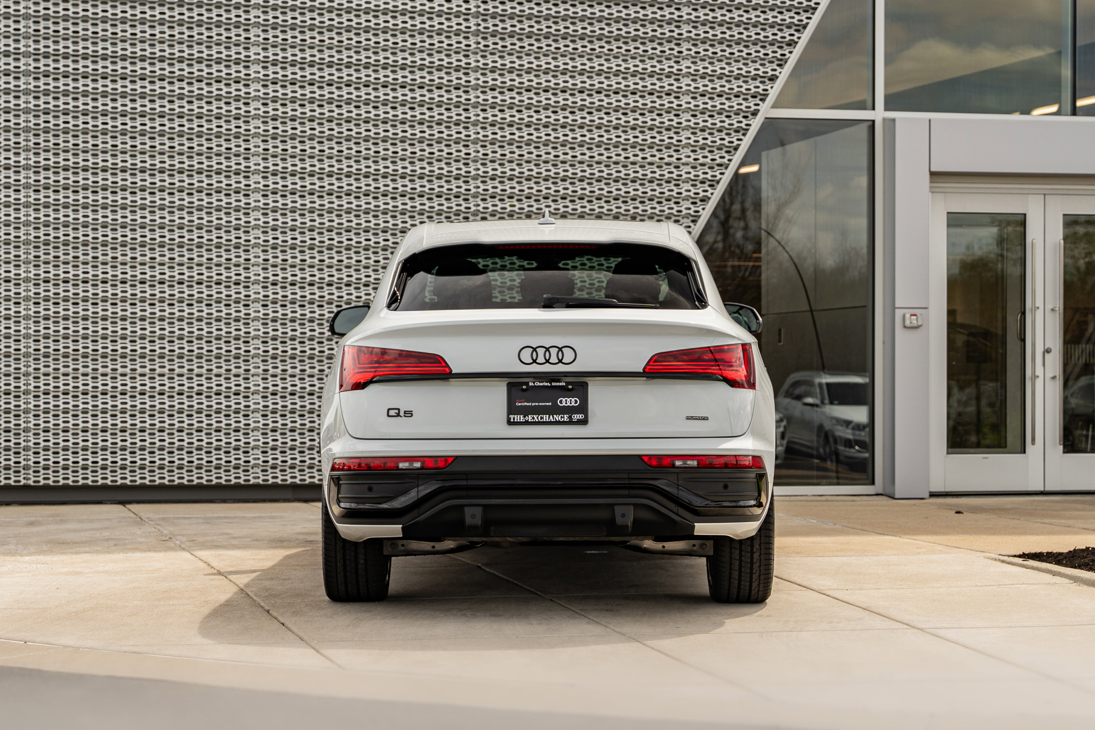 Certified 2022 Audi Q5 2.0T Prestige AWD/4WD image 33