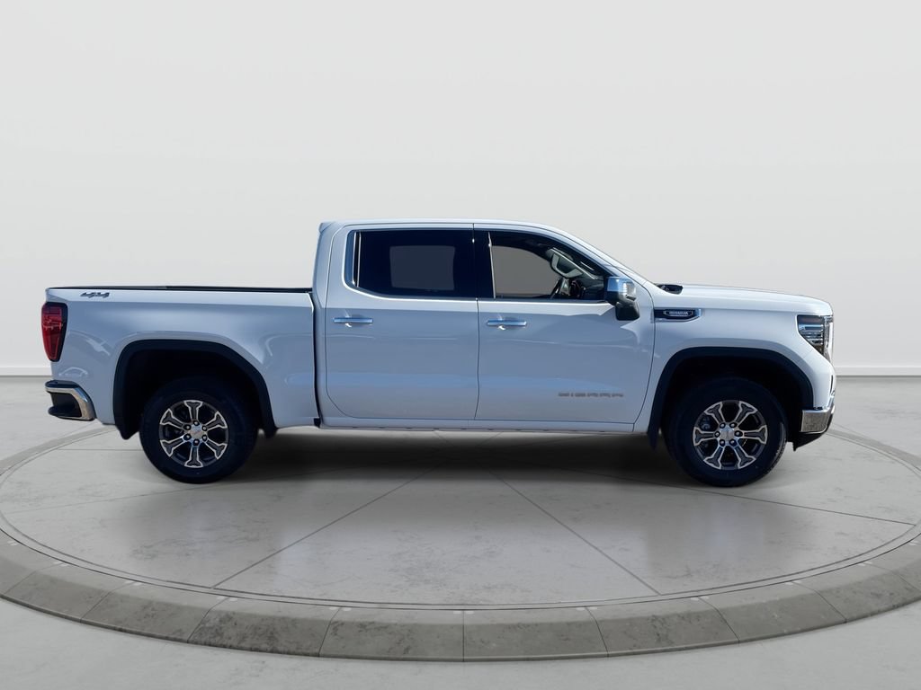 New 2026 GMC Sierra 1500 SLT AWD/4WD image 9